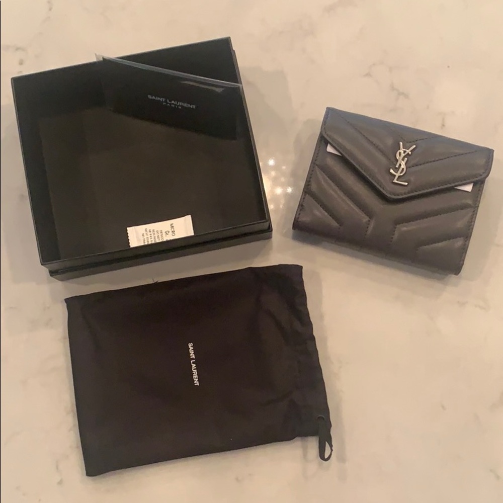 Yves Saint Laurent Asphalt Napa Luir Short Wallet